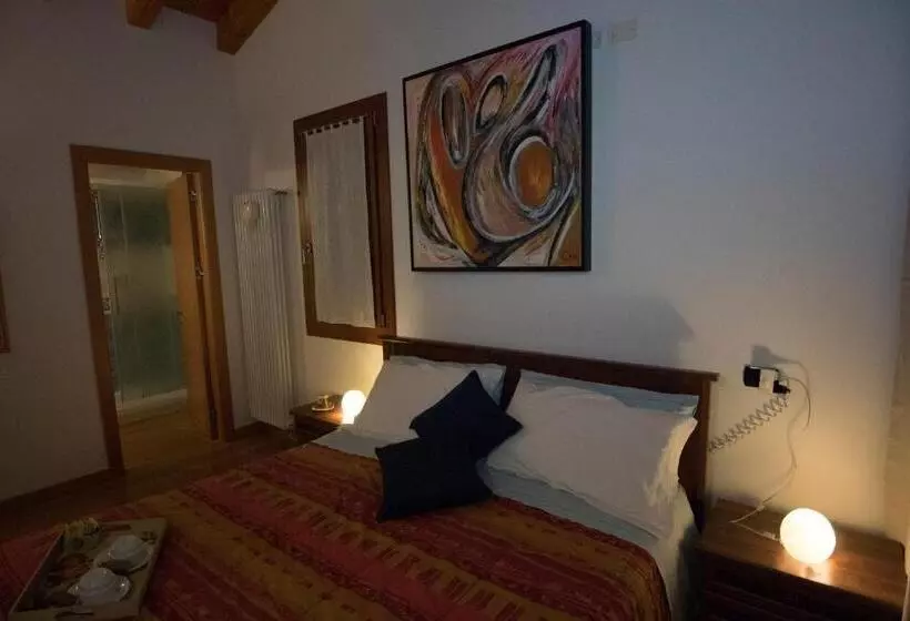 ベッドアンドブレックファースト Villarosa