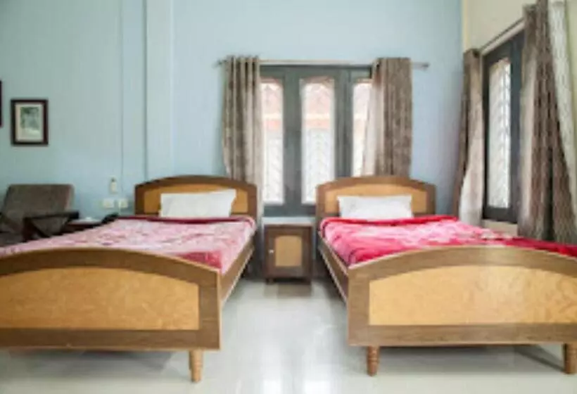Golden Pagoda Eco Resort Namsai