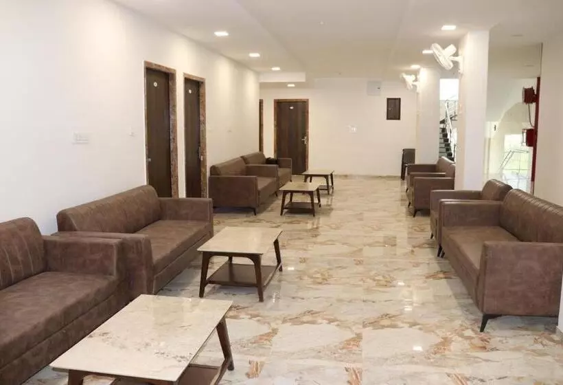 Hotelli Balaji Palace