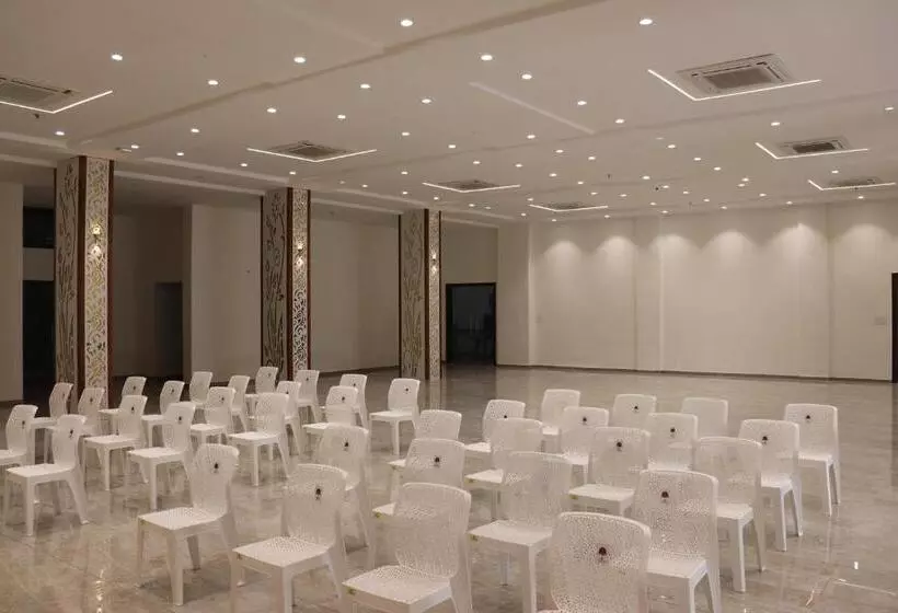 Hotelli Balaji Palace