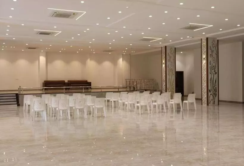 Hotelli Balaji Palace