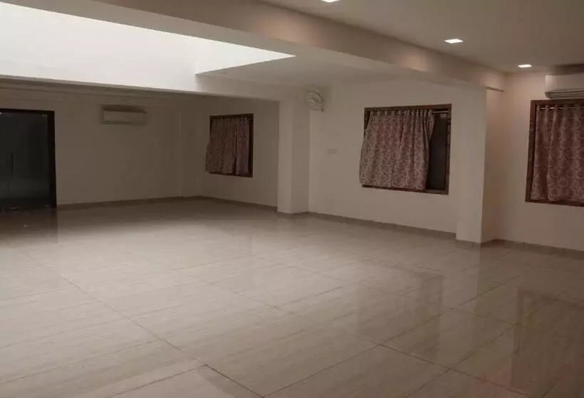 Hotelli Balaji Palace
