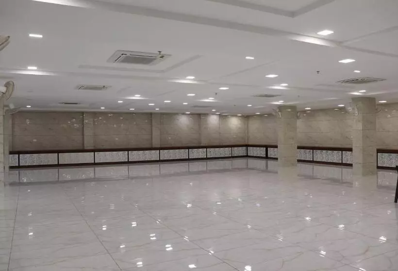 Hotelli Balaji Palace