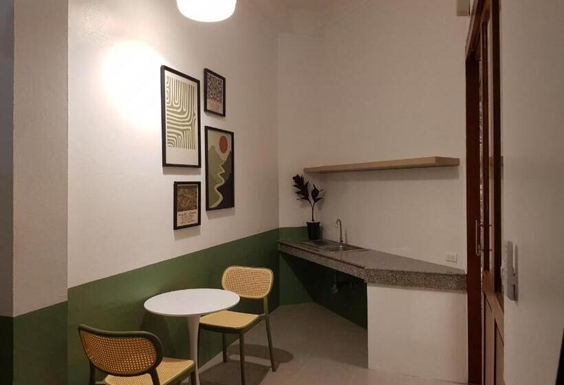 هتل Bania Boutique House