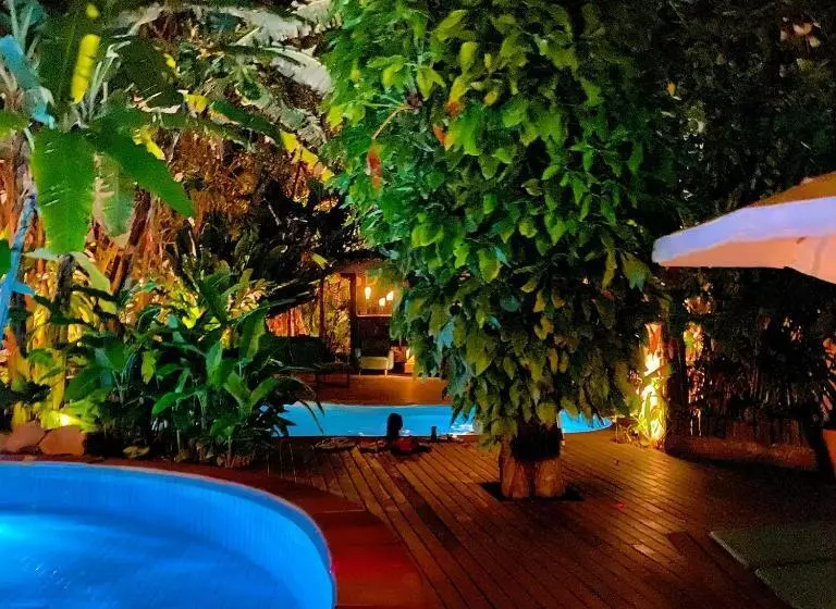 Hotelli Alua Camburi