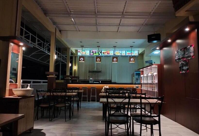 호텔 De Gillia Residance