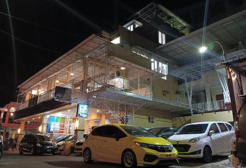 호텔 De Gillia Residance