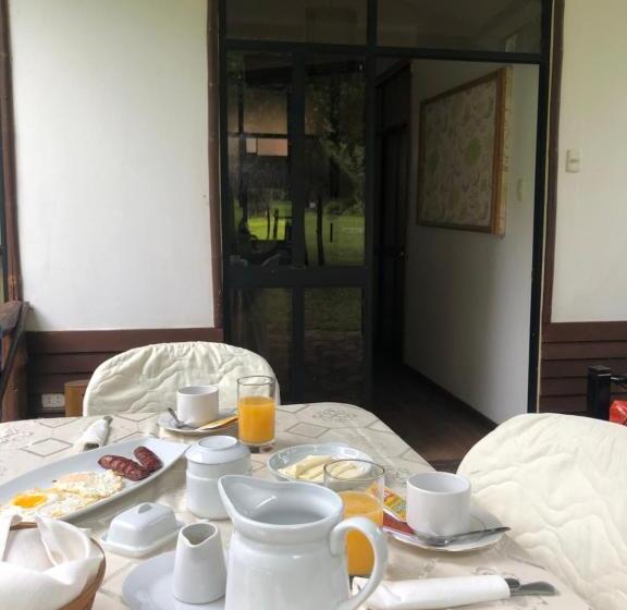 هتل Gad Gha Kum   El Mensajero Lodge