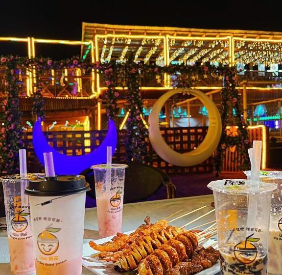 هتل Grand Leone Home Inn