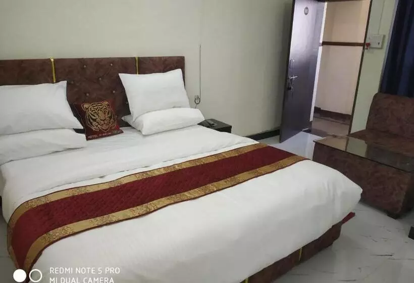 Hotelli Kumkum Chhaya