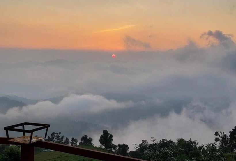 هتل Swastik Stays