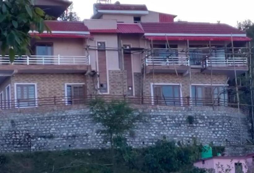 هتل Swastik Stays