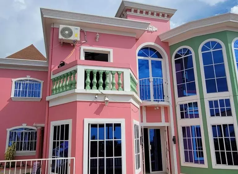 هتل The Palace