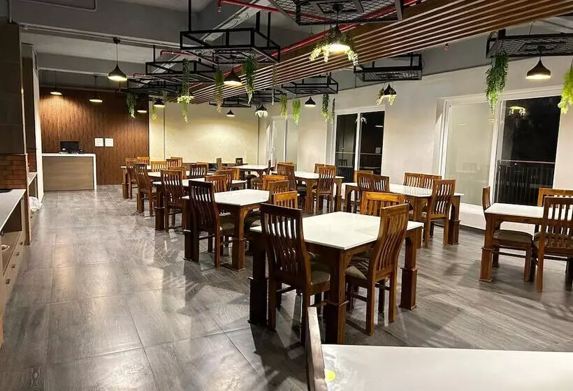Hotelli Vaga Nakshathra Suites
