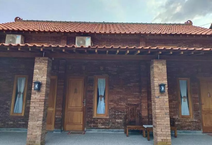 ホテル Wilujeng Homestay