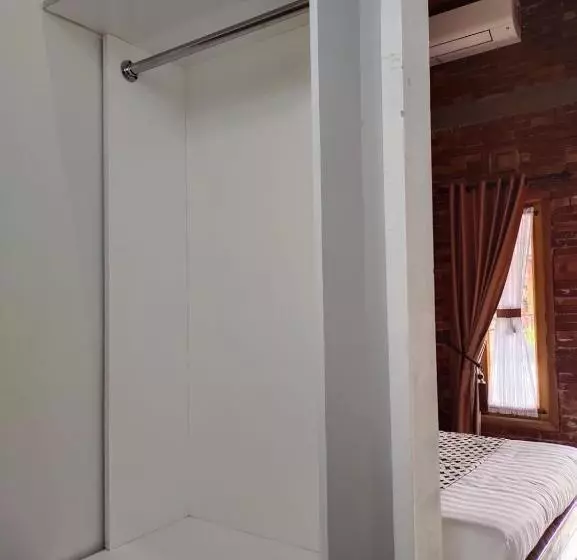 ホテル Wilujeng Homestay