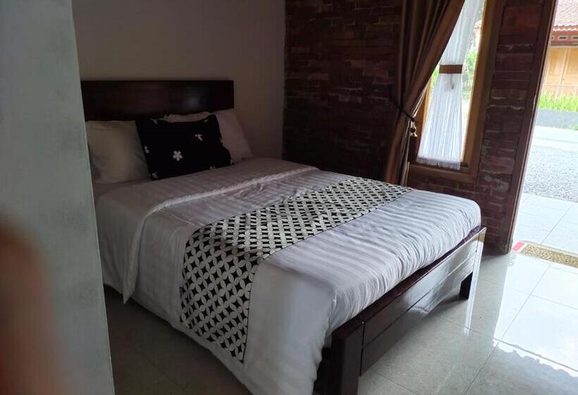 Otel Wilujeng Homestay