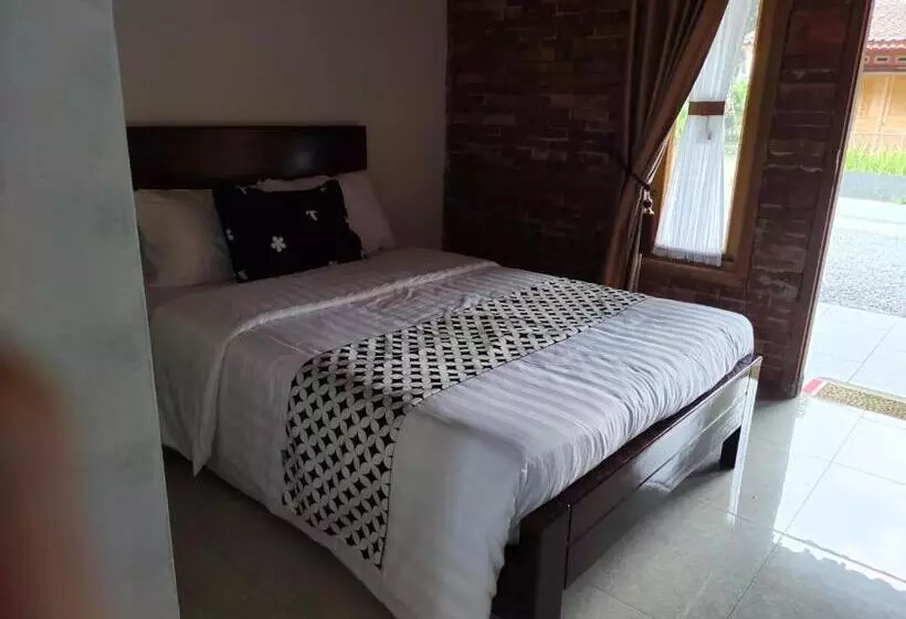 ホテル Wilujeng Homestay