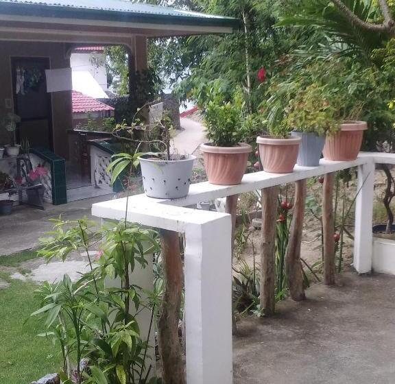 Kaye En Em Apartelle