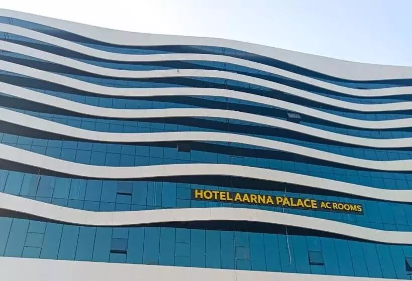 ペンション Aarna Palace