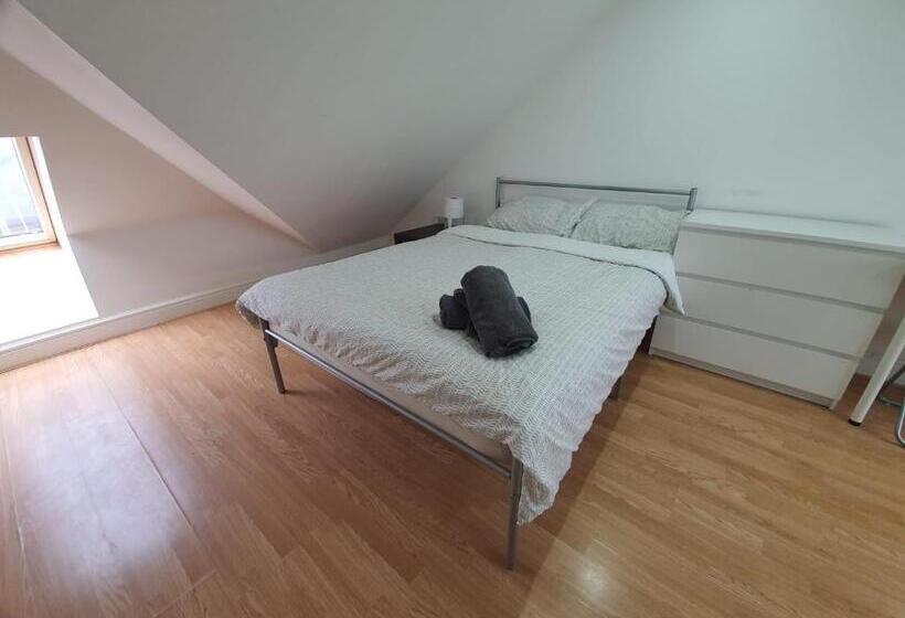 Пансион Eastwood Rooms