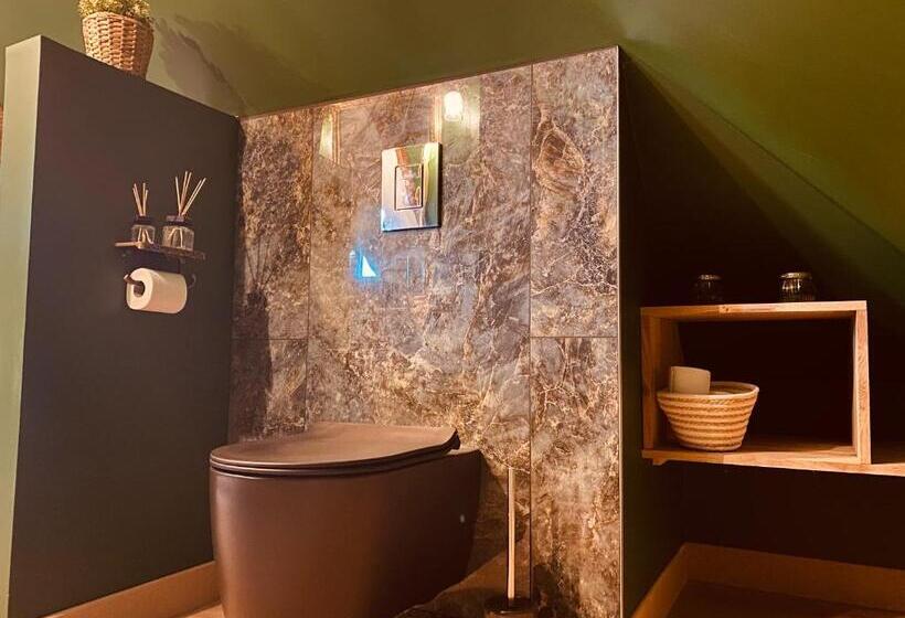 Пансион La Green Suite