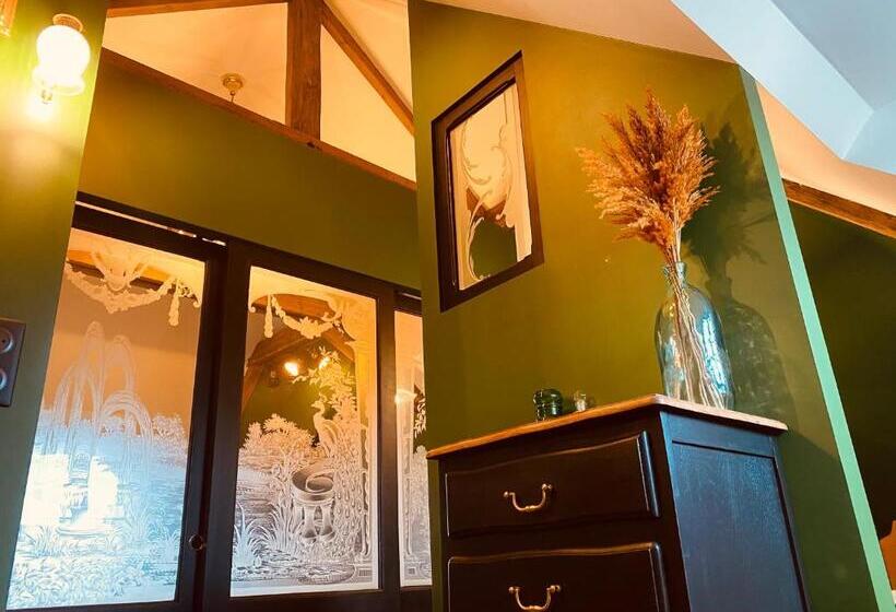 Пансион La Green Suite