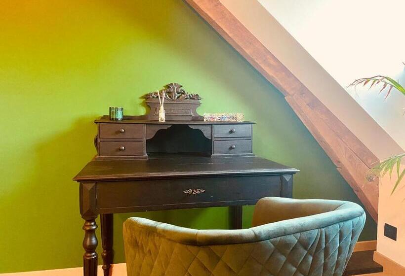 Пансион La Green Suite