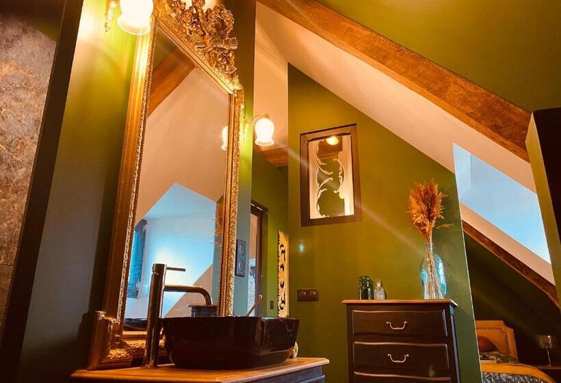 Пансион La Green Suite