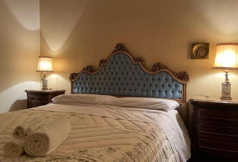 پانسیون Royal Suite Near Station & City Center