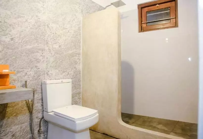 پانسیون Veranda Mirissa