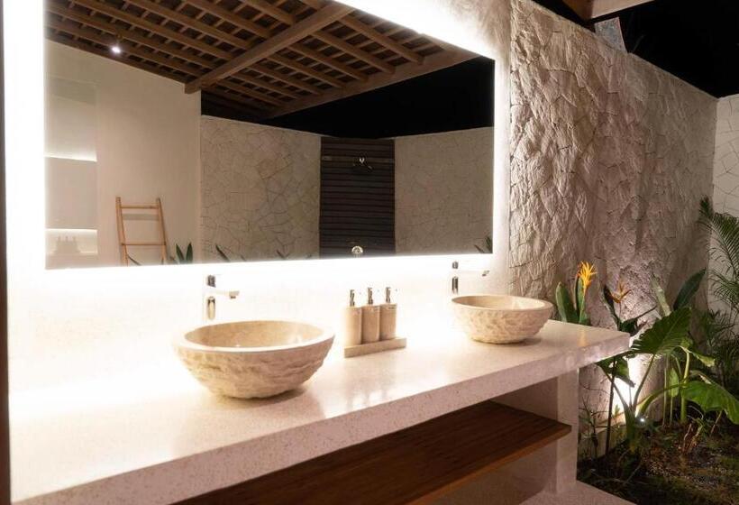 אתר נופש Sundance Residence Nusa Penida