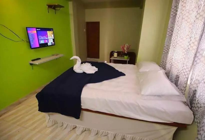 Shree Ganesh Hotel And Lodge