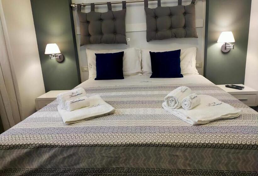 ベッドアンドブレックファースト Frontemare