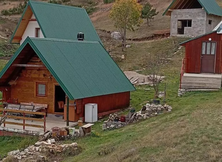تختخواب و صبحانه Household Ušćumlić   Oaza Mira