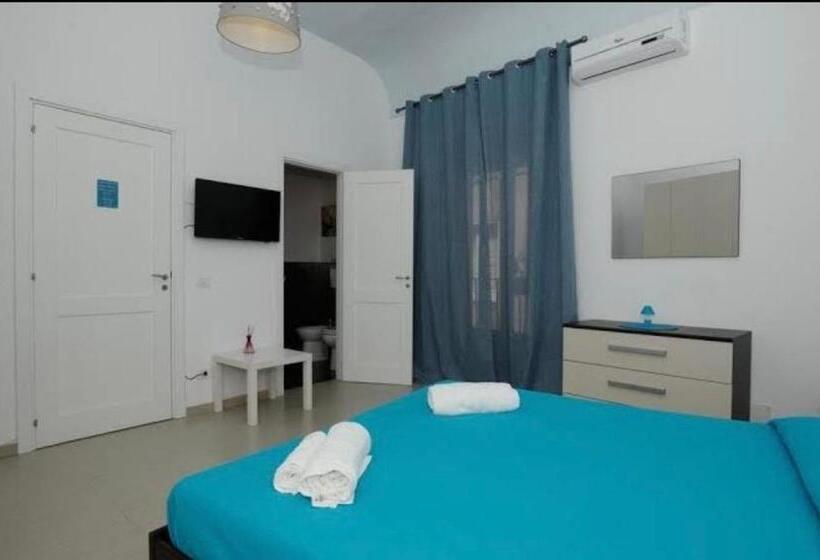 Bed and Breakfast Persefone Luxury Suite