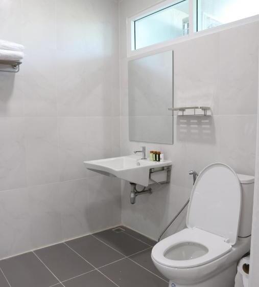 호텔 โรงแรมบลอสซั่ม เพชรบูรณ์ Blossom