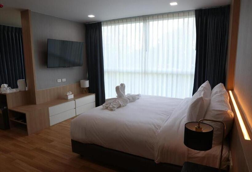 호텔 โรงแรมบลอสซั่ม เพชรบูรณ์ Blossom