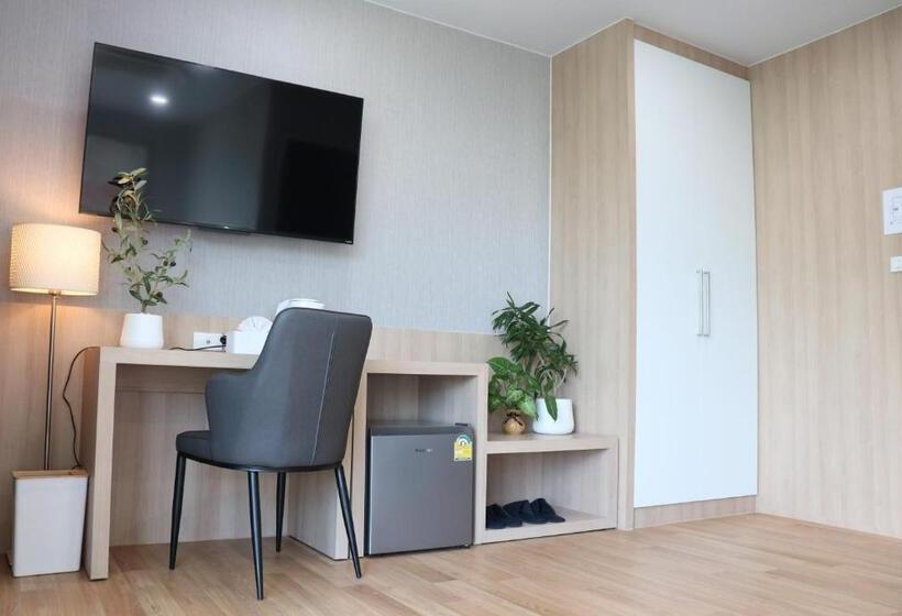 호텔 โรงแรมบลอสซั่ม เพชรบูรณ์ Blossom