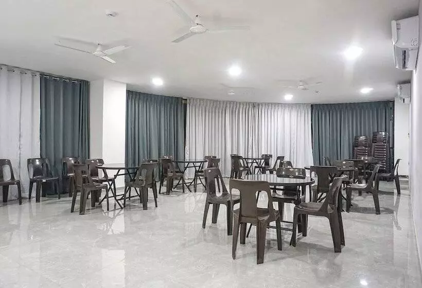 Fabhotel Prime Stay Inn
