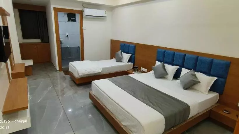 ホテル Grand Balaji