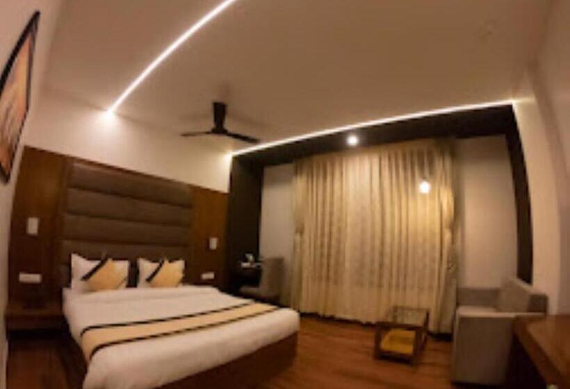 هتل Prime Residency,chhatarpur