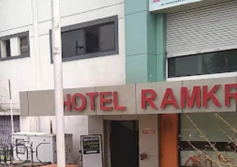 ホテル Ramkrishna, Betul