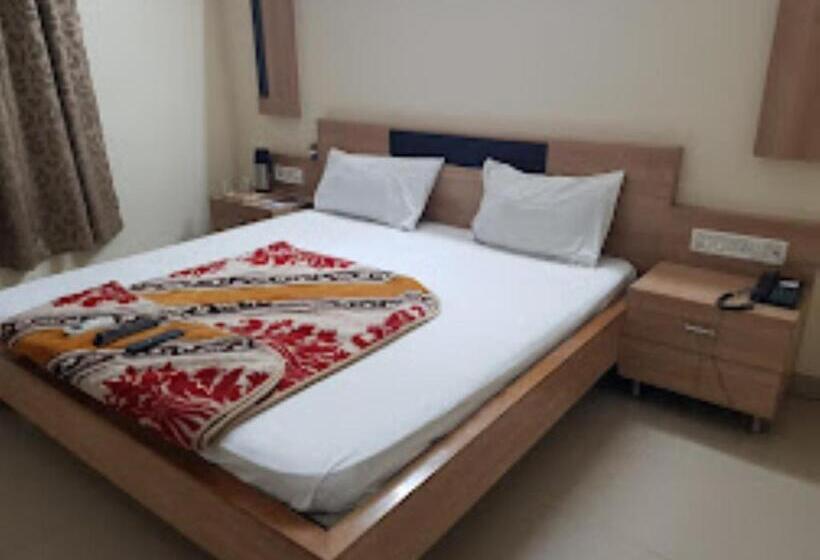 ホテル Ramkrishna, Betul