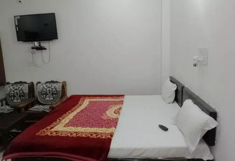 ホテル Sai Prabha, Bhind