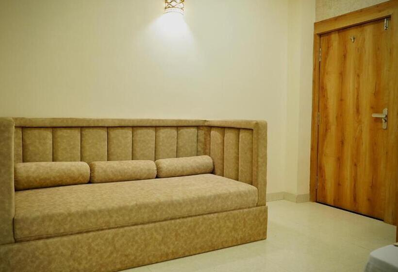 בית מלון כפרי Siddhoday Palace