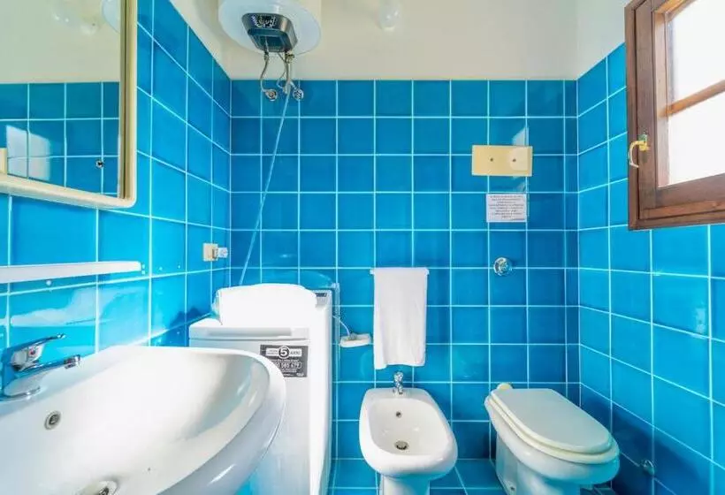 Iss Travel, Apartments In Via Torino   800 M From La Cinta Beach
