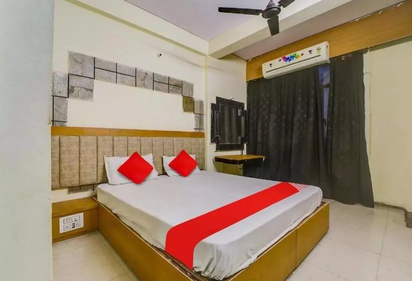 Oyo Hotel Shivalik Gold