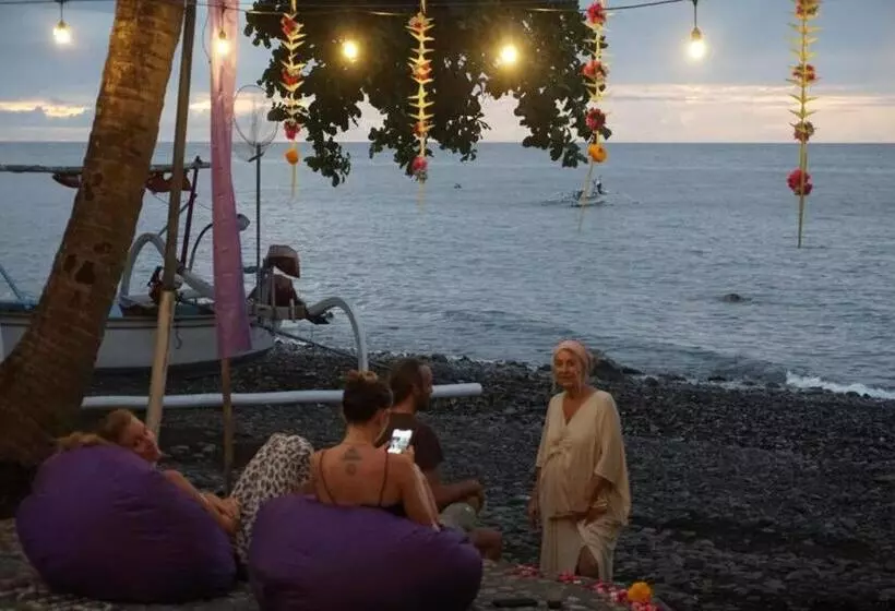 Majatalo Kura Kura Beach