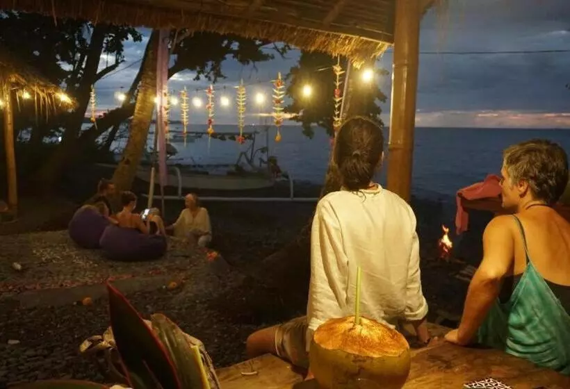 Majatalo Kura Kura Beach